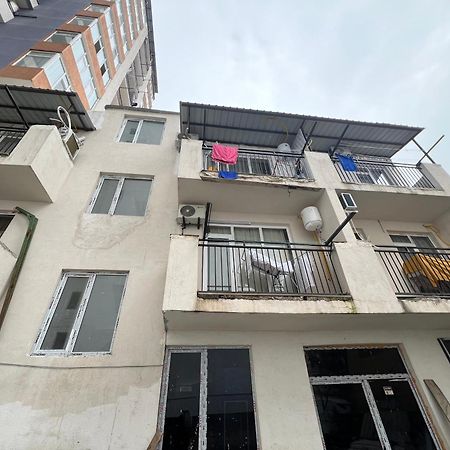 Hotel Paris Batumi Eksteriør bilde