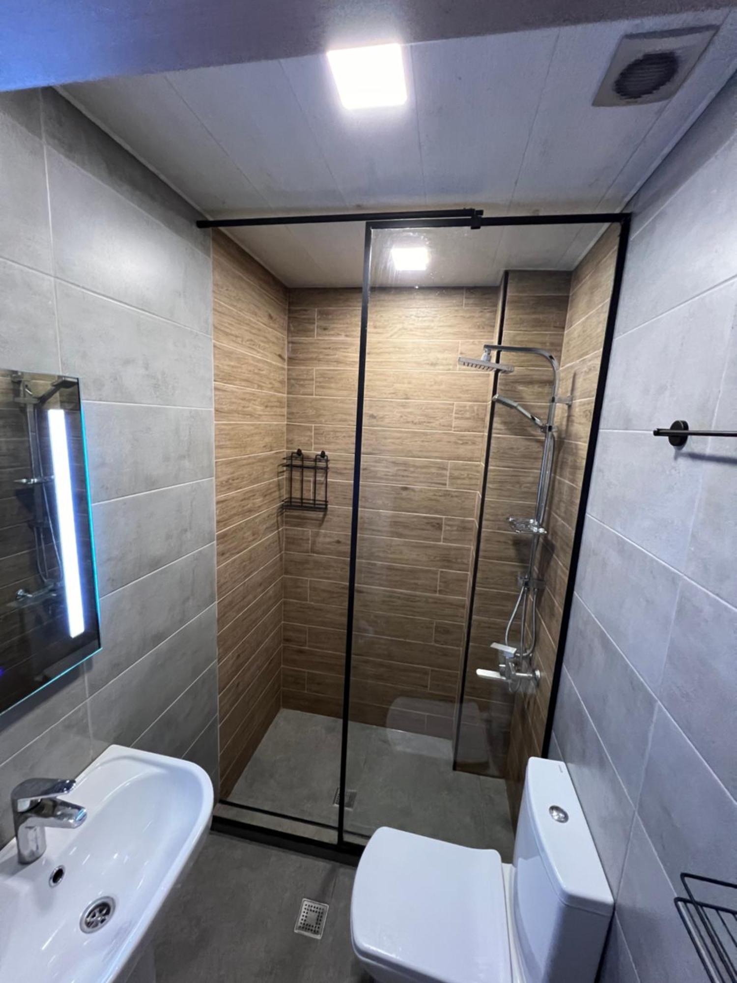 Hotel Paris Batumi Eksteriør bilde